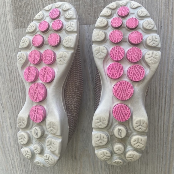 Skechers Shoes Beige Mesh Women's Size 7.5 GO Walk 3 Sporty Slip Ons Sneakers - Picture 8 of 8